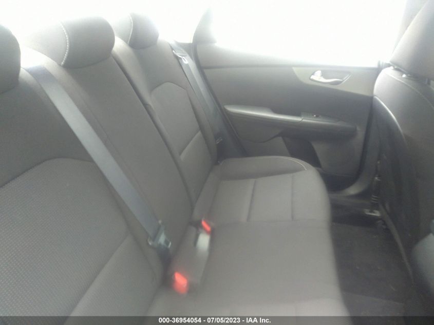 2021 KIA FORTE LXS - 3KPF24AD8ME292779