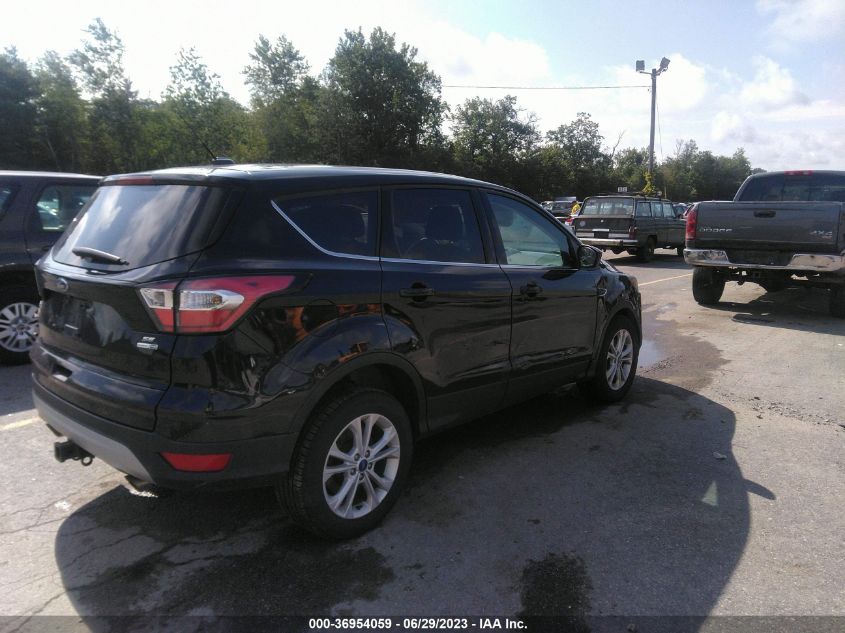 2017 FORD ESCAPE SE - 1FMCU9G9XHUE11464