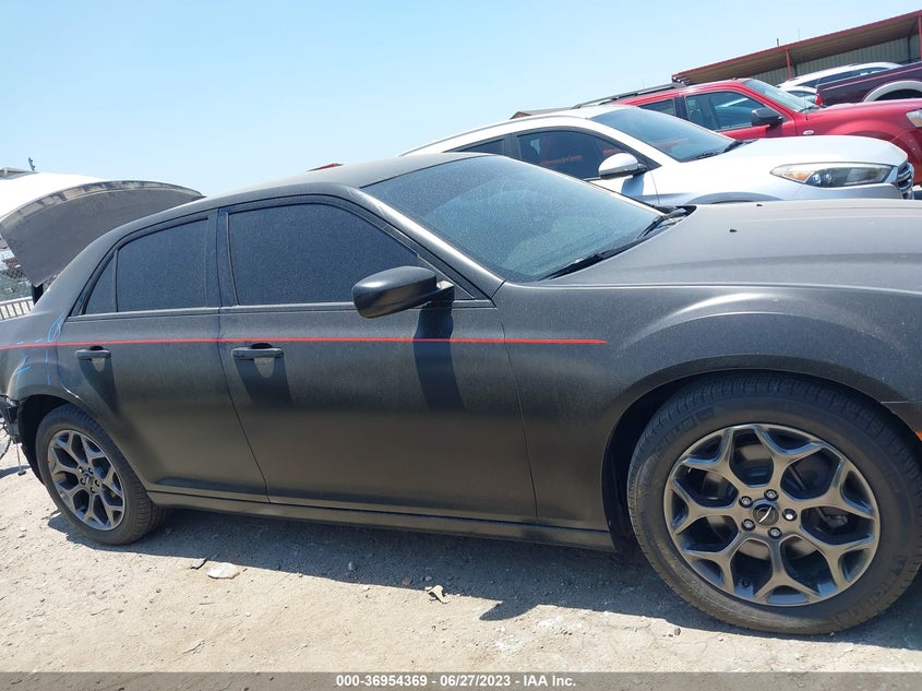 VIN 2C3CCAGG0JH267282 2018 CHRYSLER 300 S