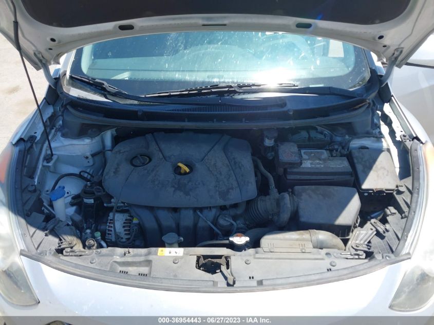 2013 HYUNDAI ELANTRA GT - KMHD35LE5DU073694