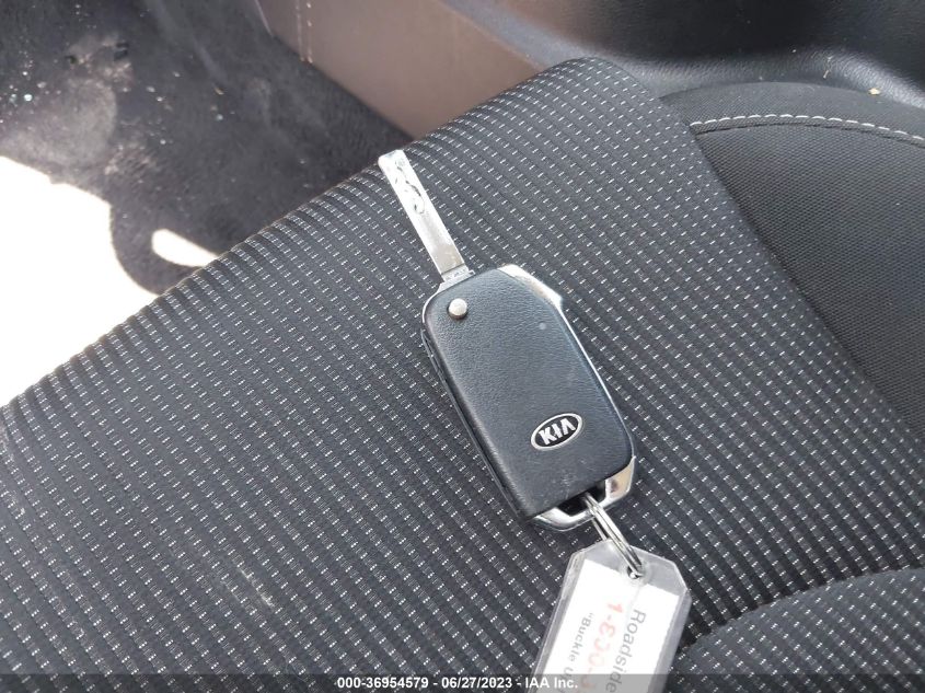 2021 KIA FORTE LXS - 3KPF24AD4ME317113