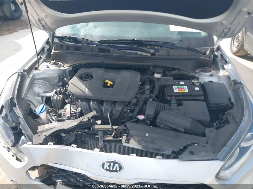 3KPF24AD8ME288408 Kia Forte FE/LXS 10