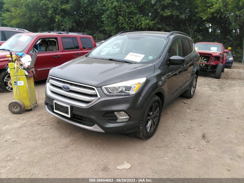 2017 FORD ESCAPE SE - 1FMCU9GD5HUB05714