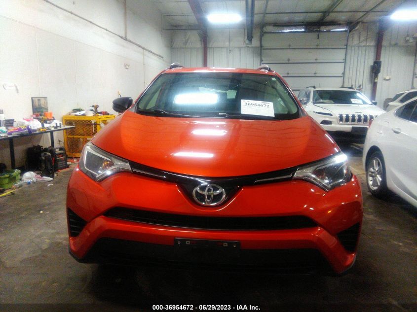2016 TOYOTA RAV4 LE - JTMBFREV7GJ082605