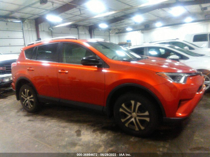 2016 TOYOTA RAV4 LE - JTMBFREV7GJ082605