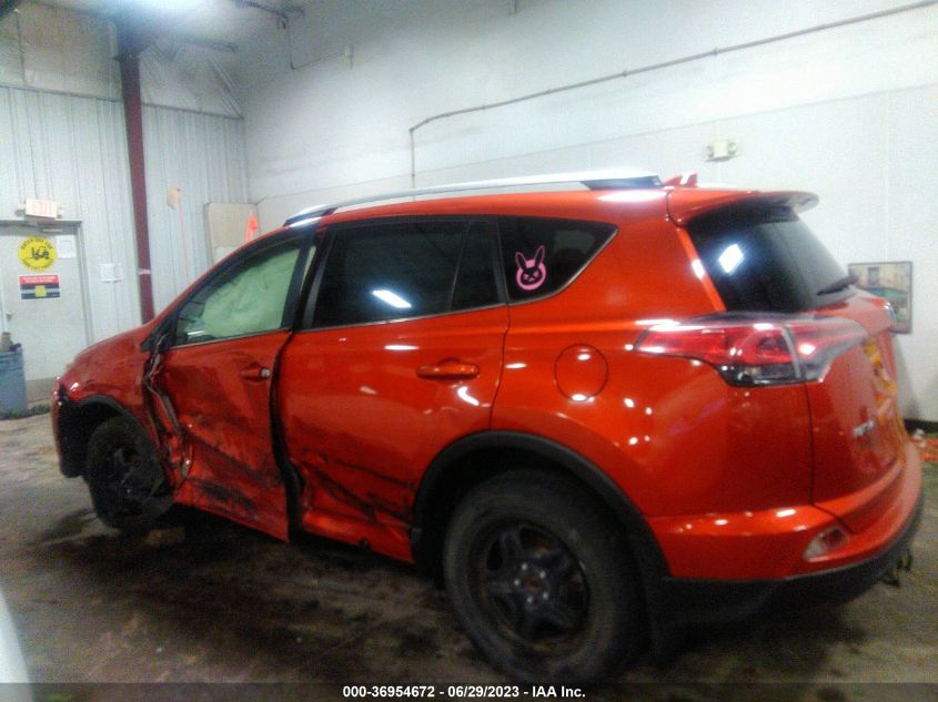 2016 TOYOTA RAV4 LE - JTMBFREV7GJ082605