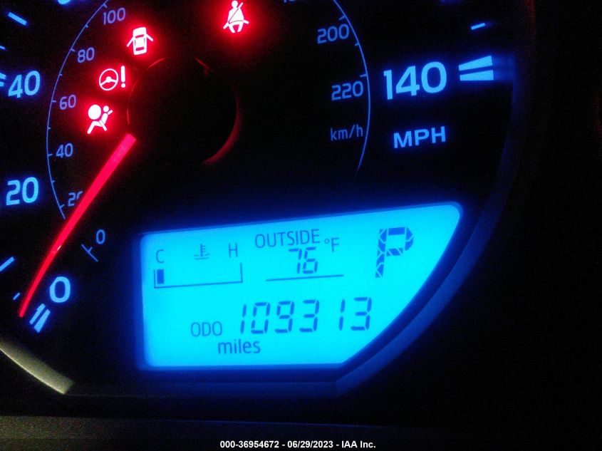 2016 TOYOTA RAV4 LE - JTMBFREV7GJ082605