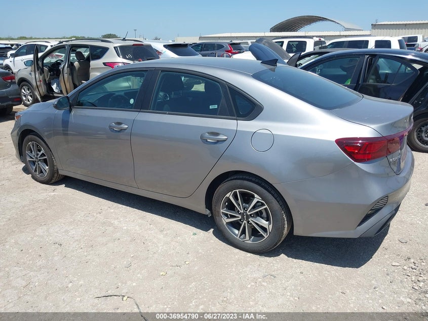 VIN 3KPF24ADXPE583191 2023 KIA FORTE LXS