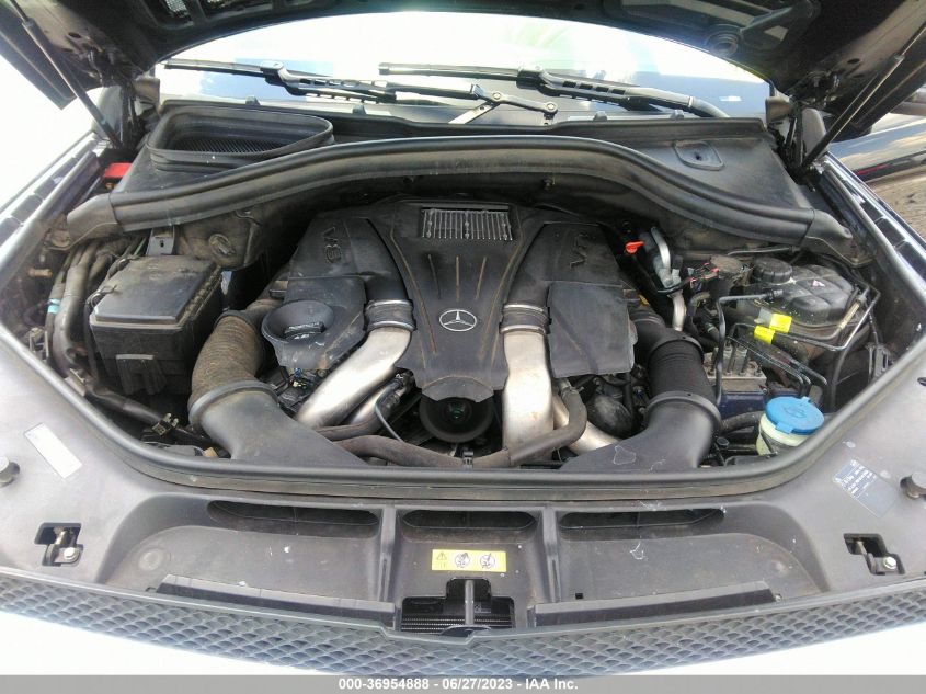 2015 MERCEDES-BENZ GL-CLASS GL 550 - 4JGDF7DE7FA494838