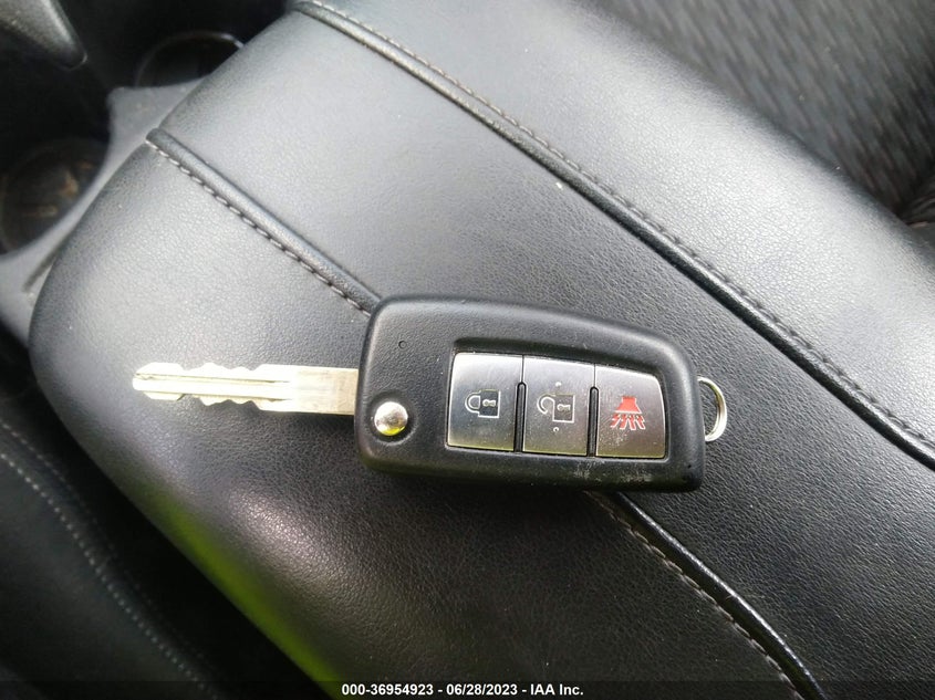 VIN JN8AT2MV3JW314161 2018 NISSAN ROGUE S/SL/SV
