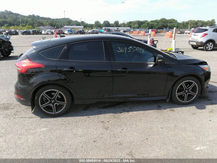 2015 FORD FOCUS SE - 1FADP3K26FL287421
