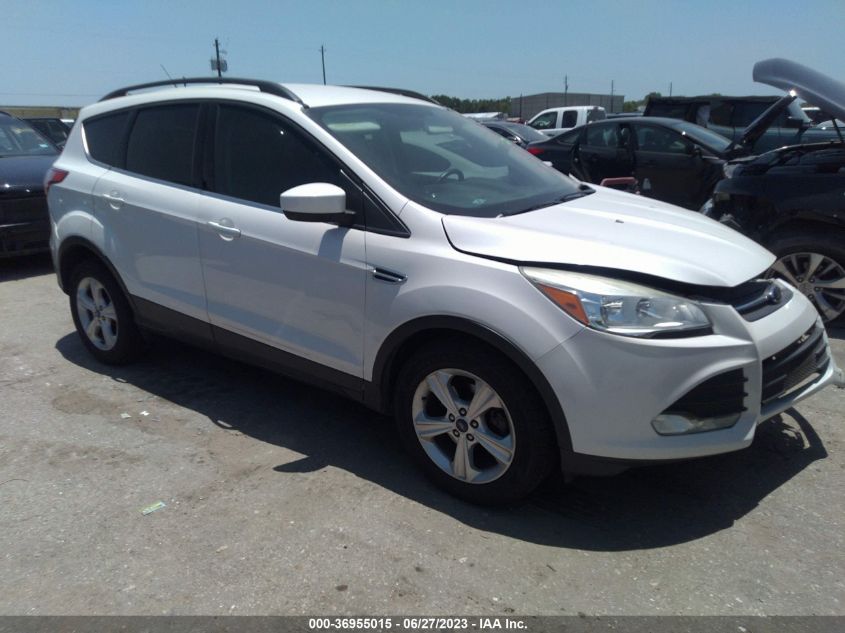 2015 FORD ESCAPE SE - 1FMCU0GX8FUB05015