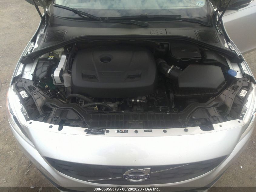 2018 VOLVO V60 CROSS COUNTRY YV440MWK7J2059180