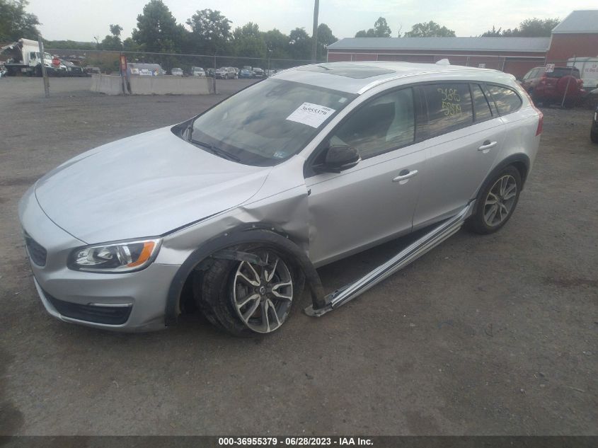 2018 VOLVO V60 CROSS COUNTRY YV440MWK7J2059180