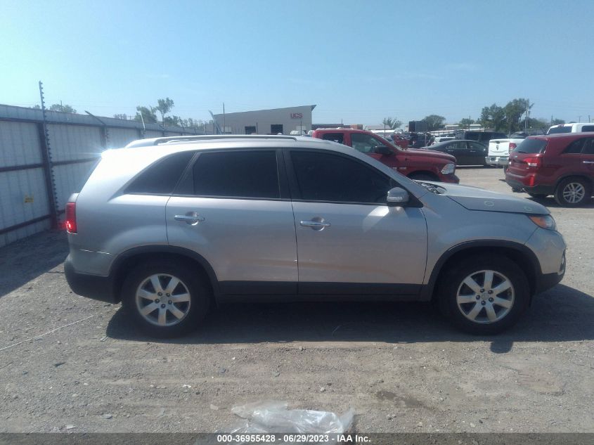 2013 KIA SORENTO LX - 5XYKT4A60DG410467