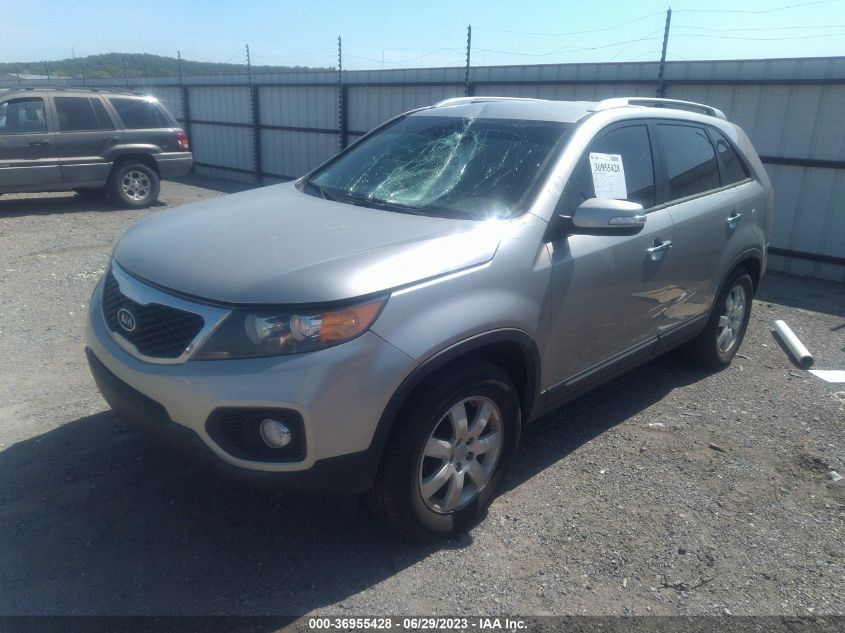 2013 KIA SORENTO LX - 5XYKT4A60DG410467