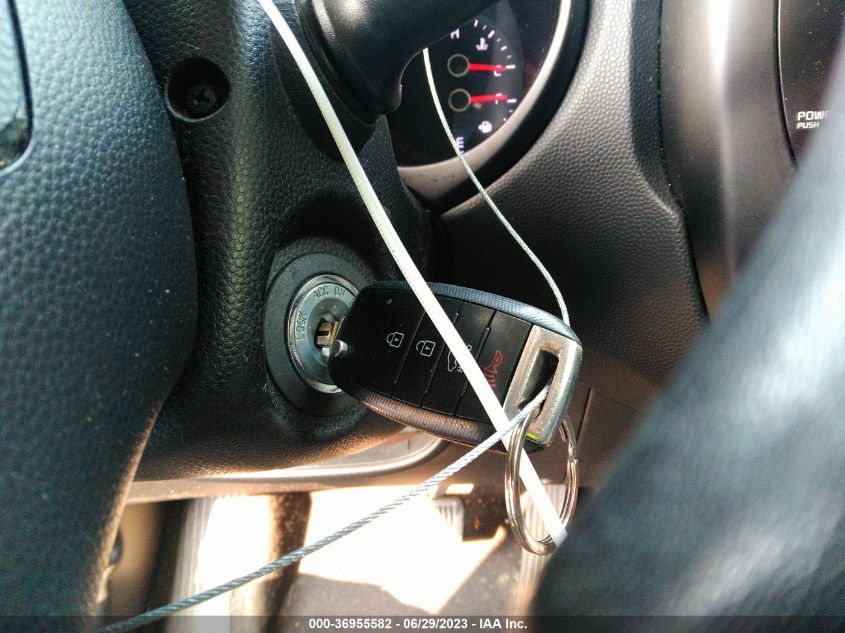 2015 KIA SOUL BASE - KNDJN2A21F7777594