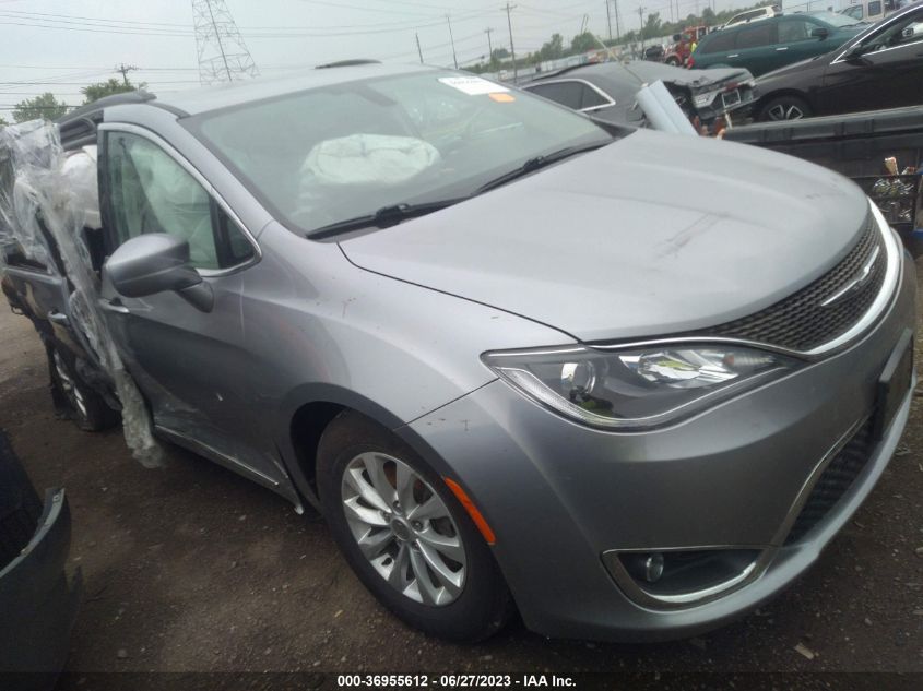 2017 CHRYSLER PACIFICA TOURING L - 2C4RC1BG8HR812484