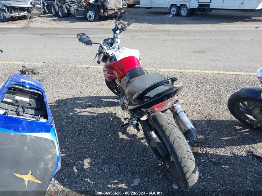 2015 SUZUKI GW250 LC6GJ55F0F1100426