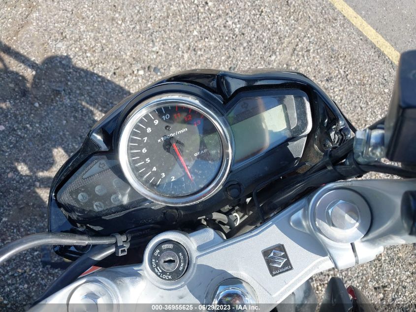 2015 SUZUKI GW250 LC6GJ55F0F1100426