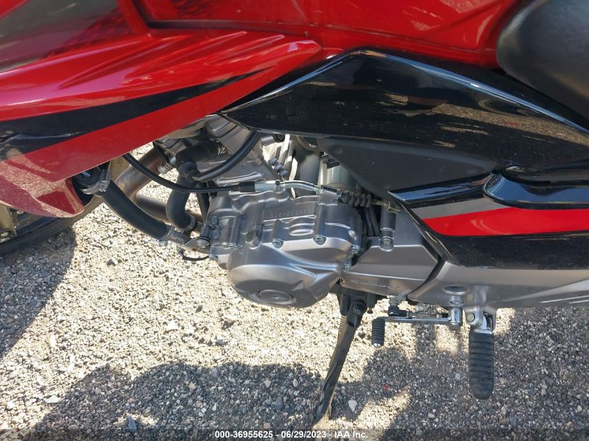 2015 SUZUKI GW250 LC6GJ55F0F1100426