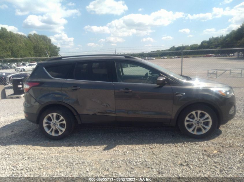 2017 FORD ESCAPE SE - 1FMCU0GD3HUC47779