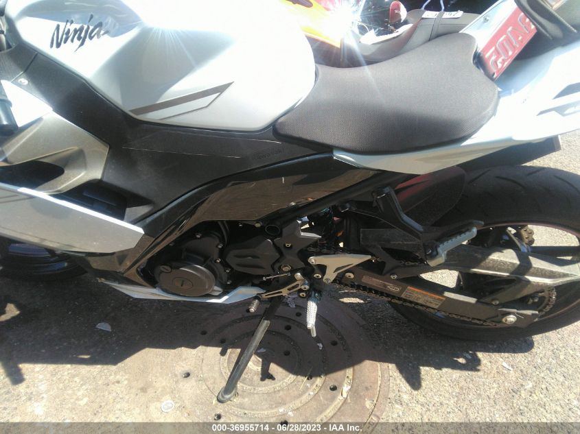 2023 KAWASAKI EX400 JKAEXKG17PDAL9602