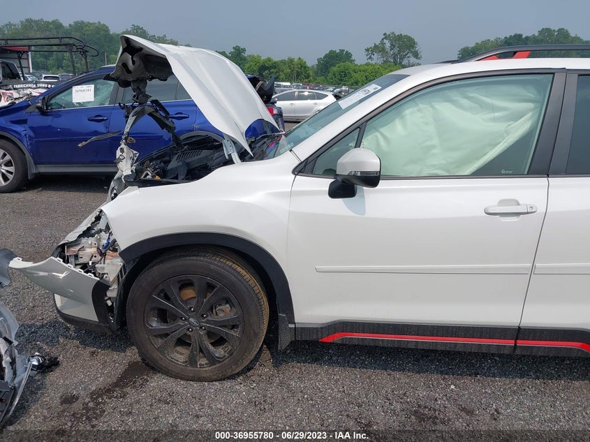 VIN JF2SKAPC9KH551364 2019 SUBARU FORESTER SPORT