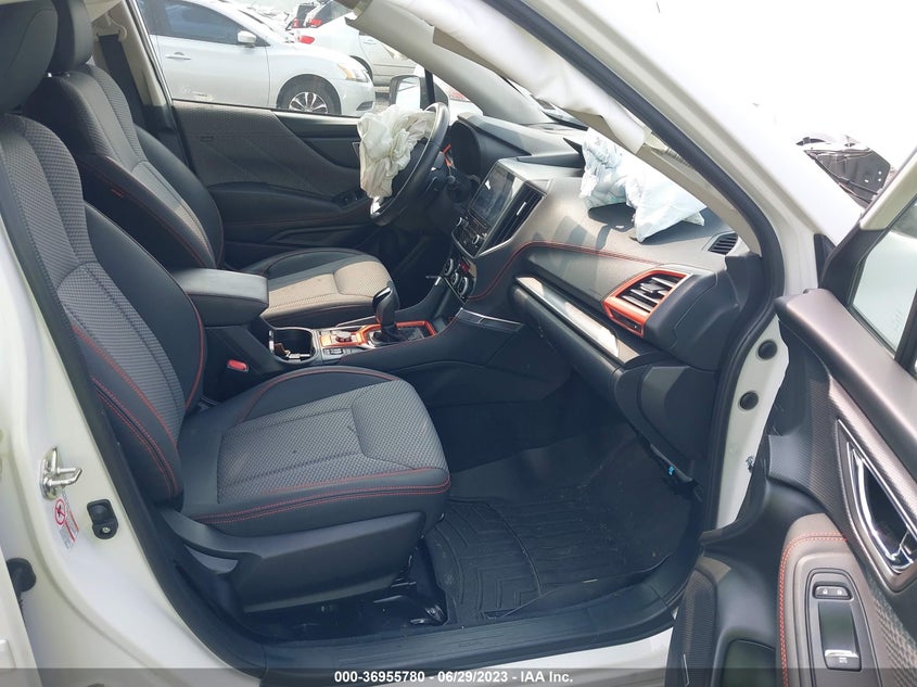 VIN JF2SKAPC9KH551364 2019 SUBARU FORESTER SPORT