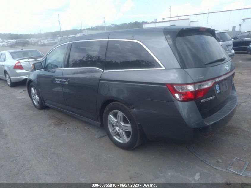 VIN 5FNRL5H97DB030781 2013 HONDA ODYSSEY no.3