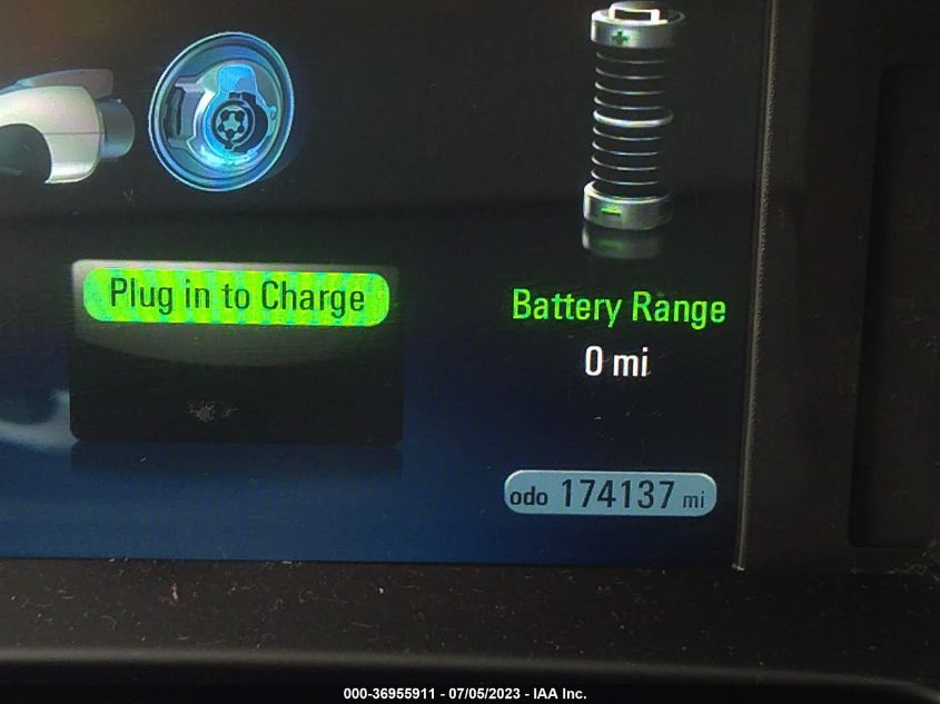 2015 CHEVROLET VOLT - 1G1RA6E49FU105617