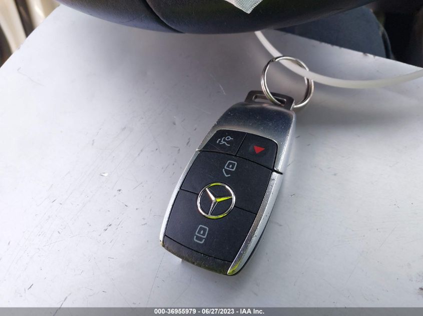 2020 MERCEDES-BENZ A-CLASS A 220 - W1K3G4EB4LJ203892