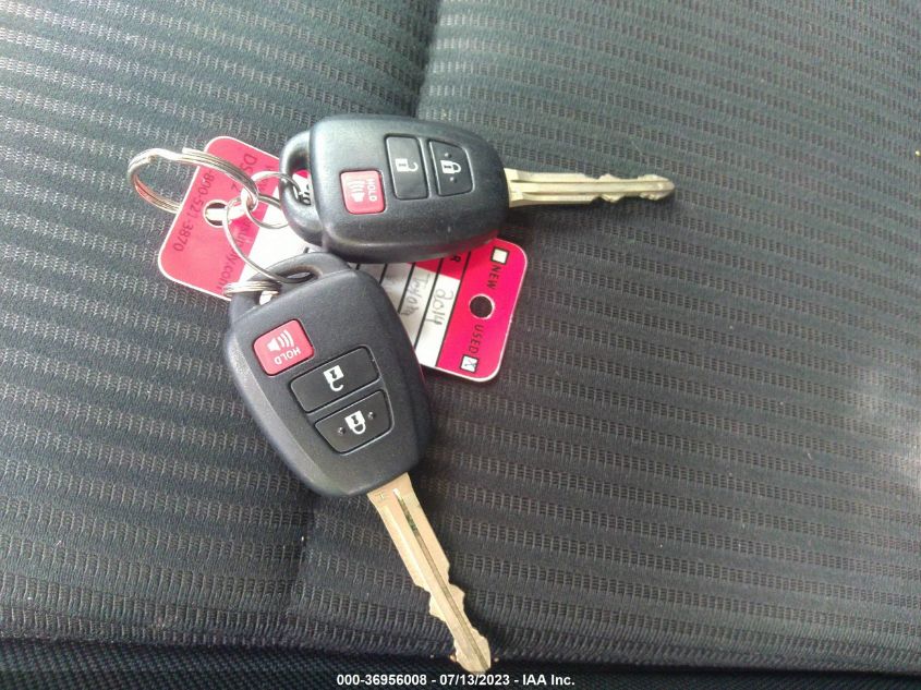 2014 TOYOTA RAV4 LE - JTMBFREV6ED061207