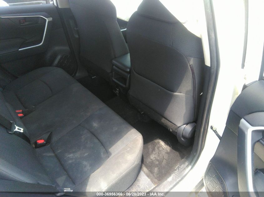 2019 TOYOTA RAV4 LE - JTMH1RFV8KD002436