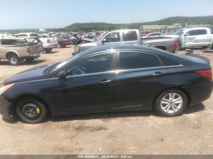 2013 HYUNDAI SONATA GLS - 5NPEB4AC4DH720071