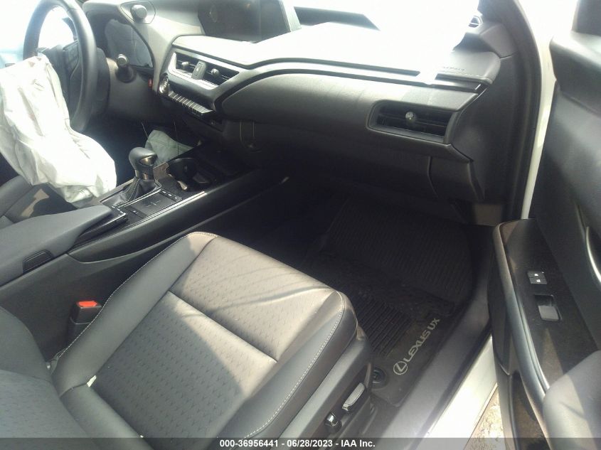 2019 LEXUS UX 200 - JTHY3JBH5K2018888