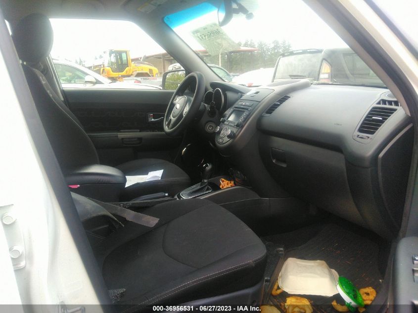 2013 KIA SOUL + - KNDJT2A62D7547164