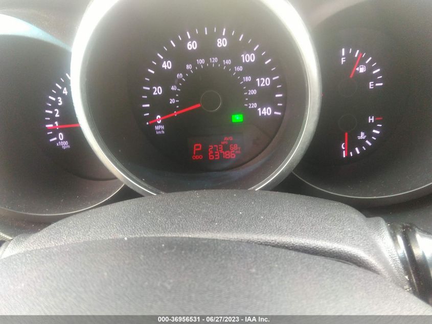 2013 KIA SOUL + - KNDJT2A62D7547164
