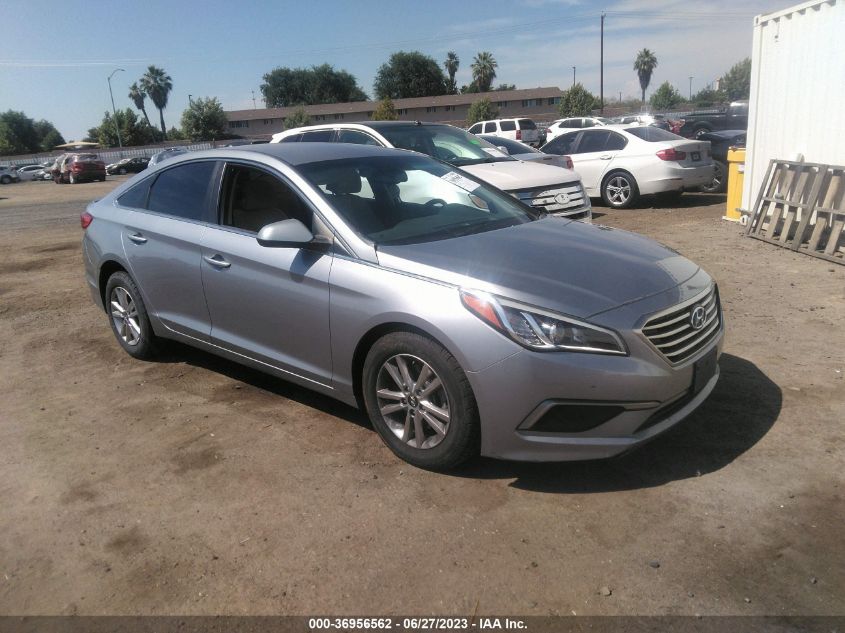 2016 HYUNDAI SONATA 2.4L SE - 5NPE24AF3GH383813