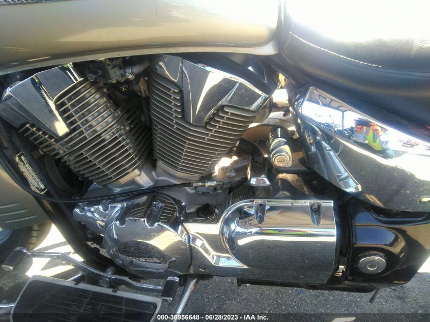 2004 HONDA VT1300 S 1HFSC52124A100061