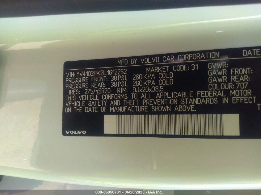 2020 VOLVO XC90 MOMENTUM - YV4102PK2L1612252