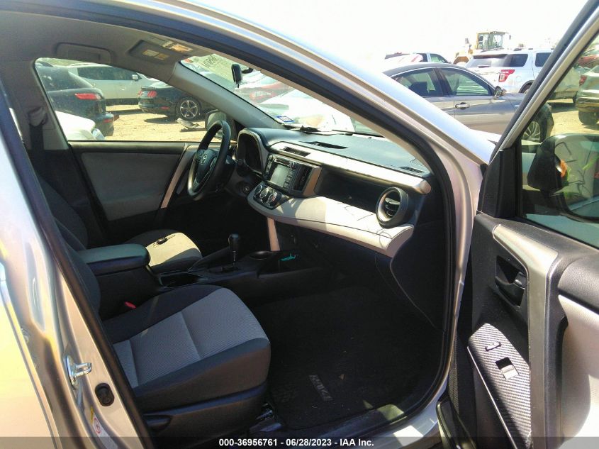 2015 TOYOTA RAV4 LE - JTMZFREV7FD057716