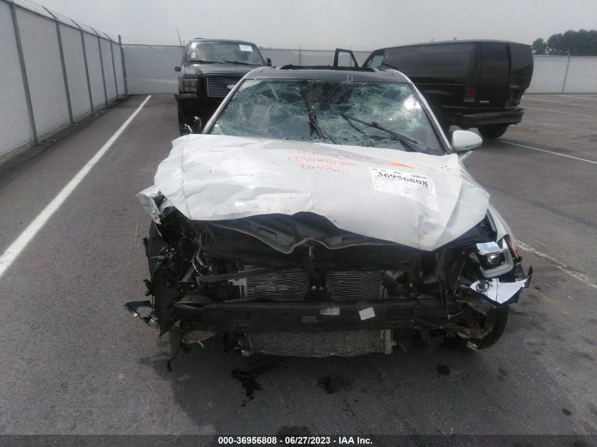 2017 VOLKSWAGEN GOLF GTI S/SE/AUTOBAHN/SPORT - 3VW547AU1HM021126