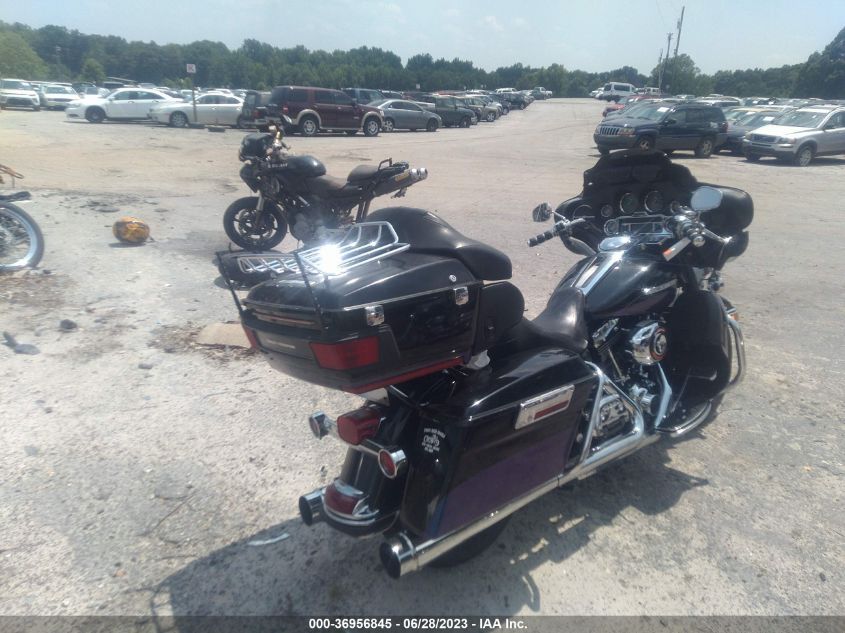 2010 HARLEY-DAVIDSON FLHTK 1HD1KEM13AB619632