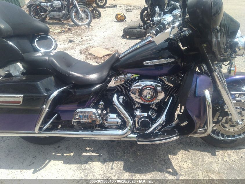 2010 HARLEY-DAVIDSON FLHTK 1HD1KEM13AB619632