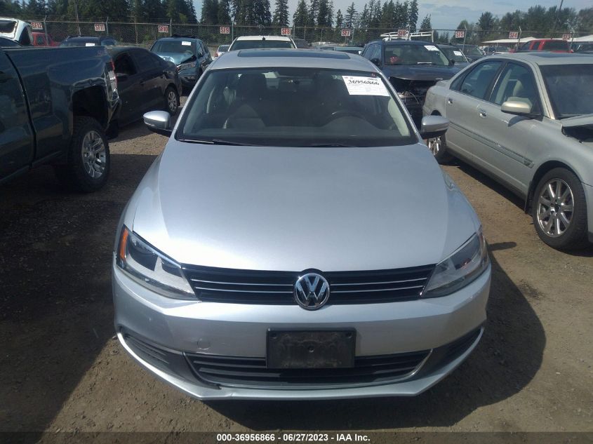 2013 VOLKSWAGEN JETTA SEDAN SE W/CONVENIENCE/SUNROOF - 3VWDP7AJXDM351317