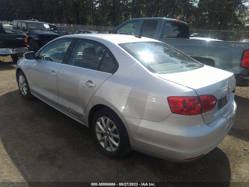 2013 VOLKSWAGEN JETTA SEDAN SE W/CONVENIENCE/SUNROOF - 3VWDP7AJXDM351317