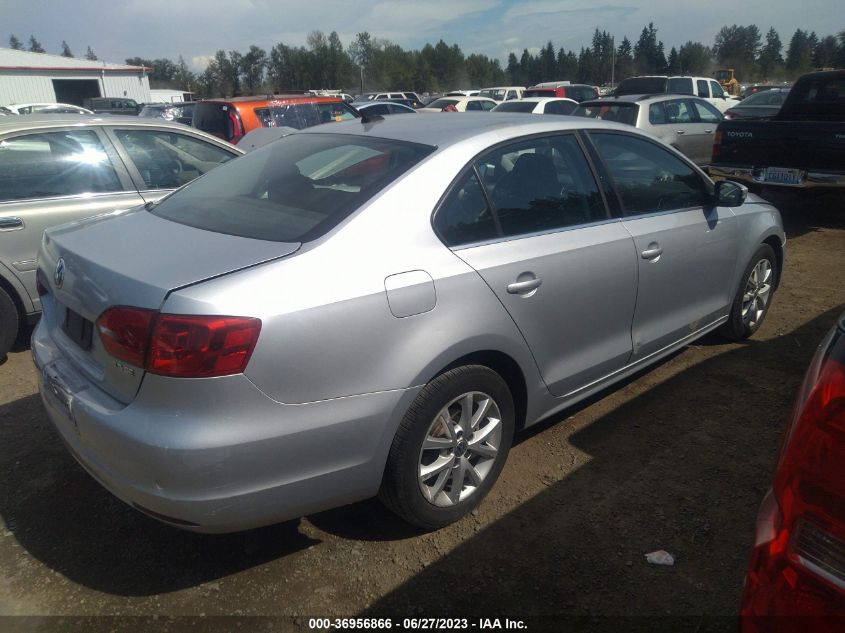 2013 VOLKSWAGEN JETTA SEDAN SE W/CONVENIENCE/SUNROOF - 3VWDP7AJXDM351317