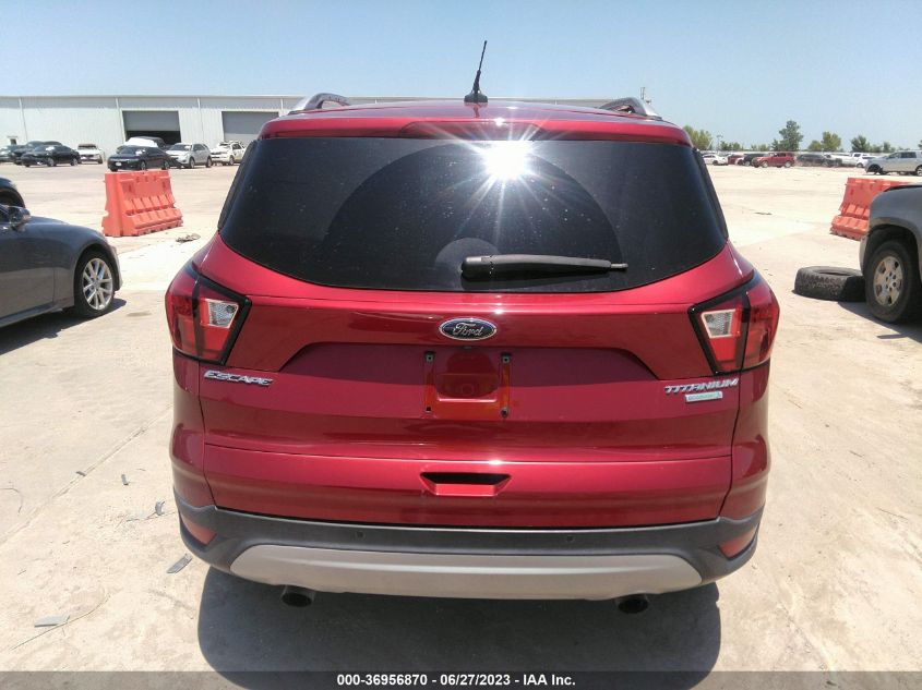 2019 FORD ESCAPE TITANIUM - 1FMCU0J9XKUA99626