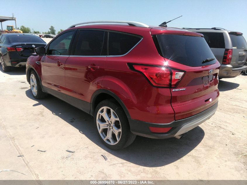 2019 FORD ESCAPE TITANIUM - 1FMCU0J9XKUA99626